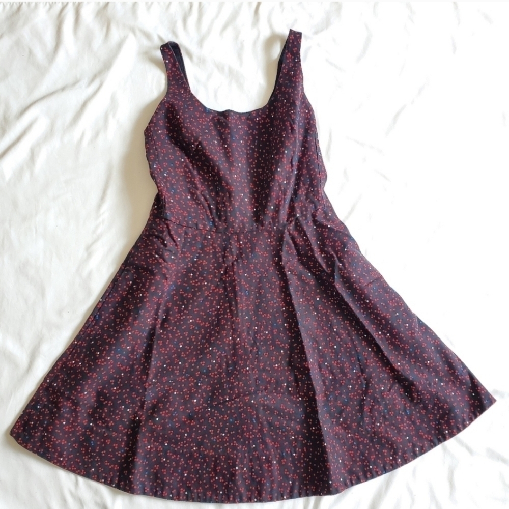 GAP 90s Ditsy Floral Fit and Flare Sundress 8